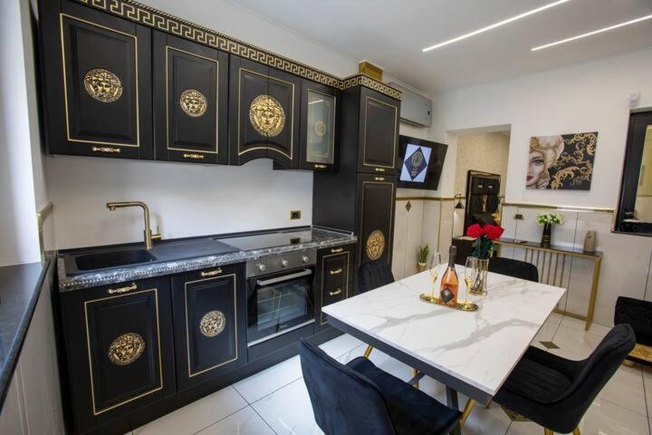 Gd Luxury Suite Randazzo Exteriér fotografie
